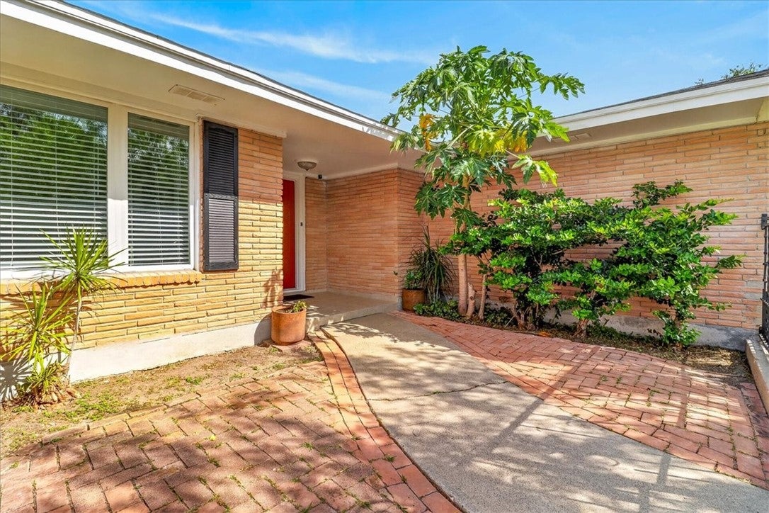 438 Haroldson Drive