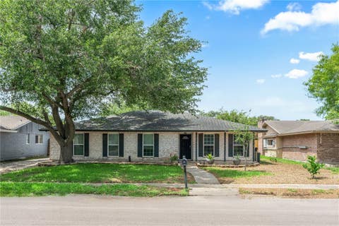 Photo of 4513 Coody, Corpus Christi, TX 78413 (MLS # 476809)
