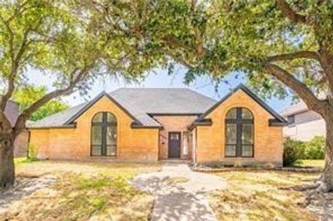 Photo of 7005 Chiswick Drive, Corpus Christi, TX 78413 (MLS # 474246)