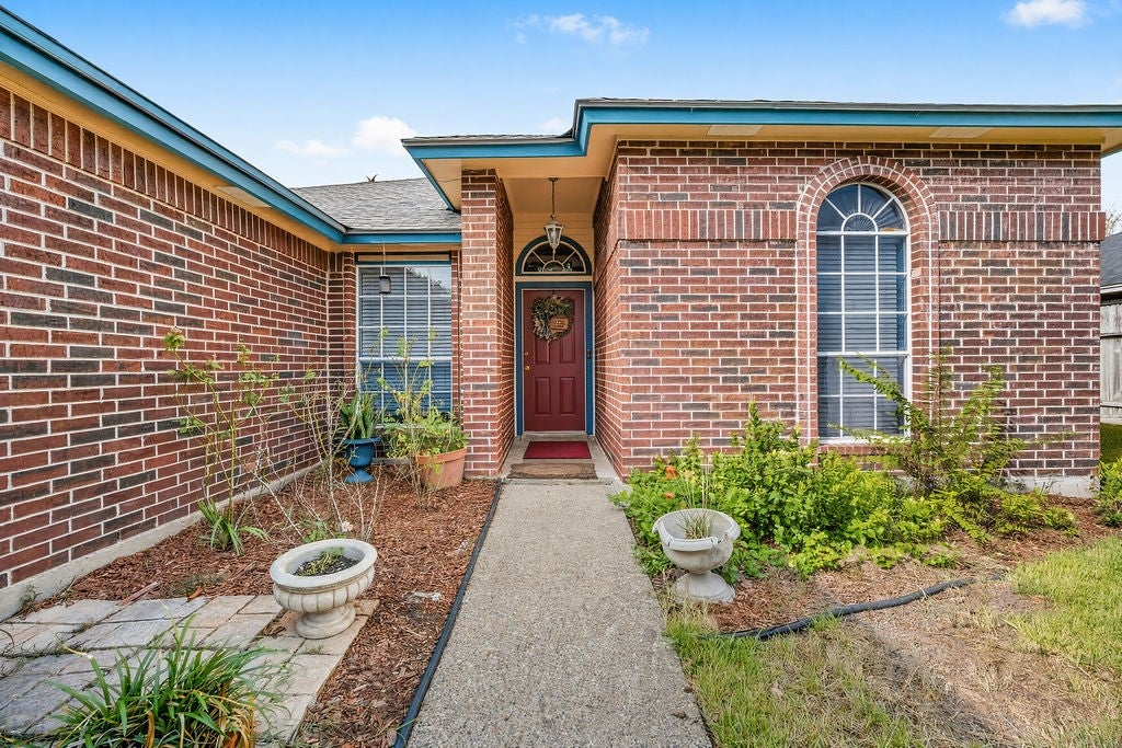 6106 Jessica Drive