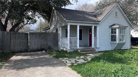 Photo of 2839 Topeka Street, Corpus Christi, TX 78404 (MLS # 471566)