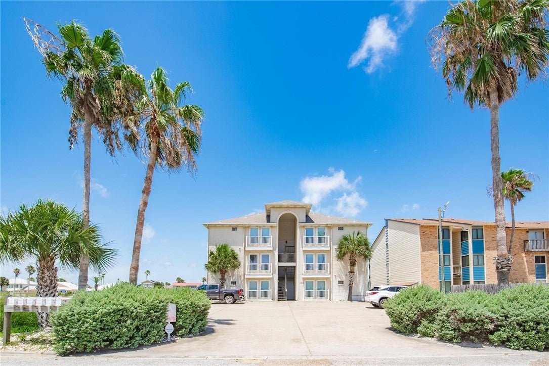 13941 FORTUNA BAY Drive 201