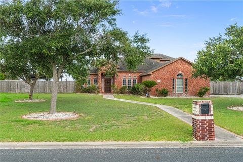 Photo of 5921 King Trl, Corpus Christi, TX 78414 (MLS # 479276)