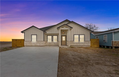 Photo of 947 Mesquite Street, Robstown, TX 78380 (MLS # 481883)