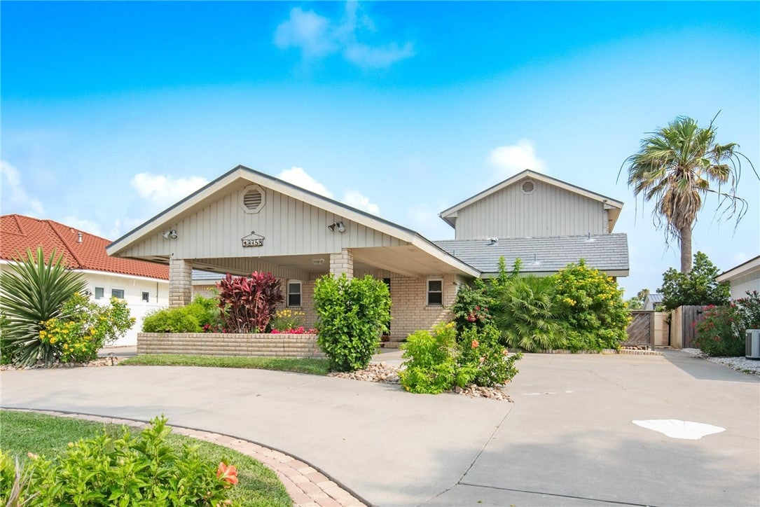 13758 HAWKSNEST BAY Drive