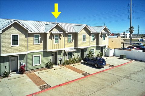 Photo of 14306 Kemps Way, Corpus Christi, TX 78418 (MLS # 474297)