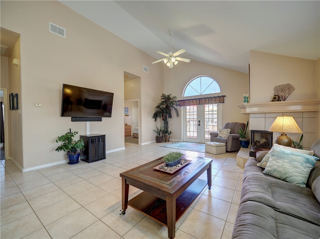 Corpus Christi, Texas 78418, United States, 3 Bedrooms Bedrooms, ,2 BathroomsBathrooms,Residential,Pending,54867