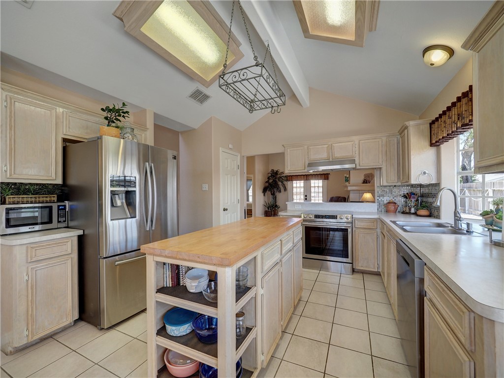 Corpus Christi, Texas 78418, United States, 3 Bedrooms Bedrooms, ,2 BathroomsBathrooms,Residential,Pending,54867