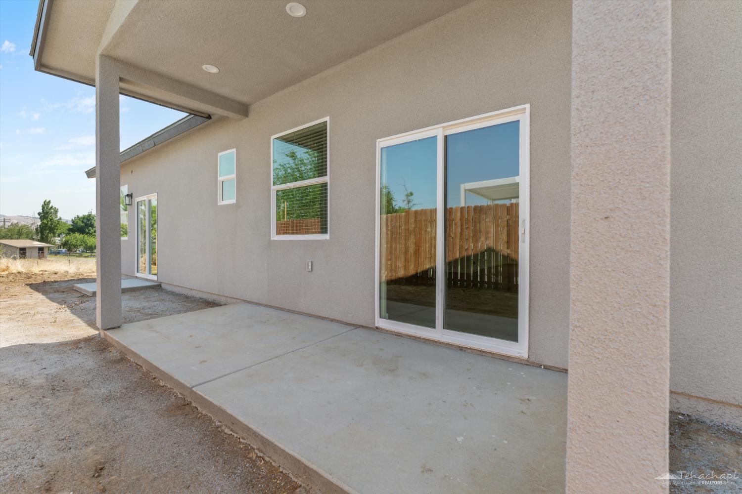 Tehachapi, California 93561, United States, 3 Bedrooms Bedrooms, ,2 BathroomsBathrooms,Residential,Active,172285