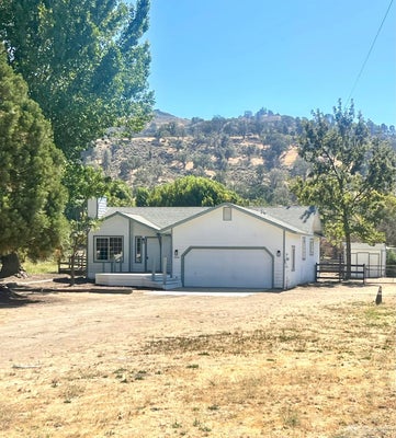 23441 LAKEVIEW DR, TEHACHAPI, CA 93561 - Image 12fefdfde5bdd2f4c70bc4e52dbc3639/1423501130