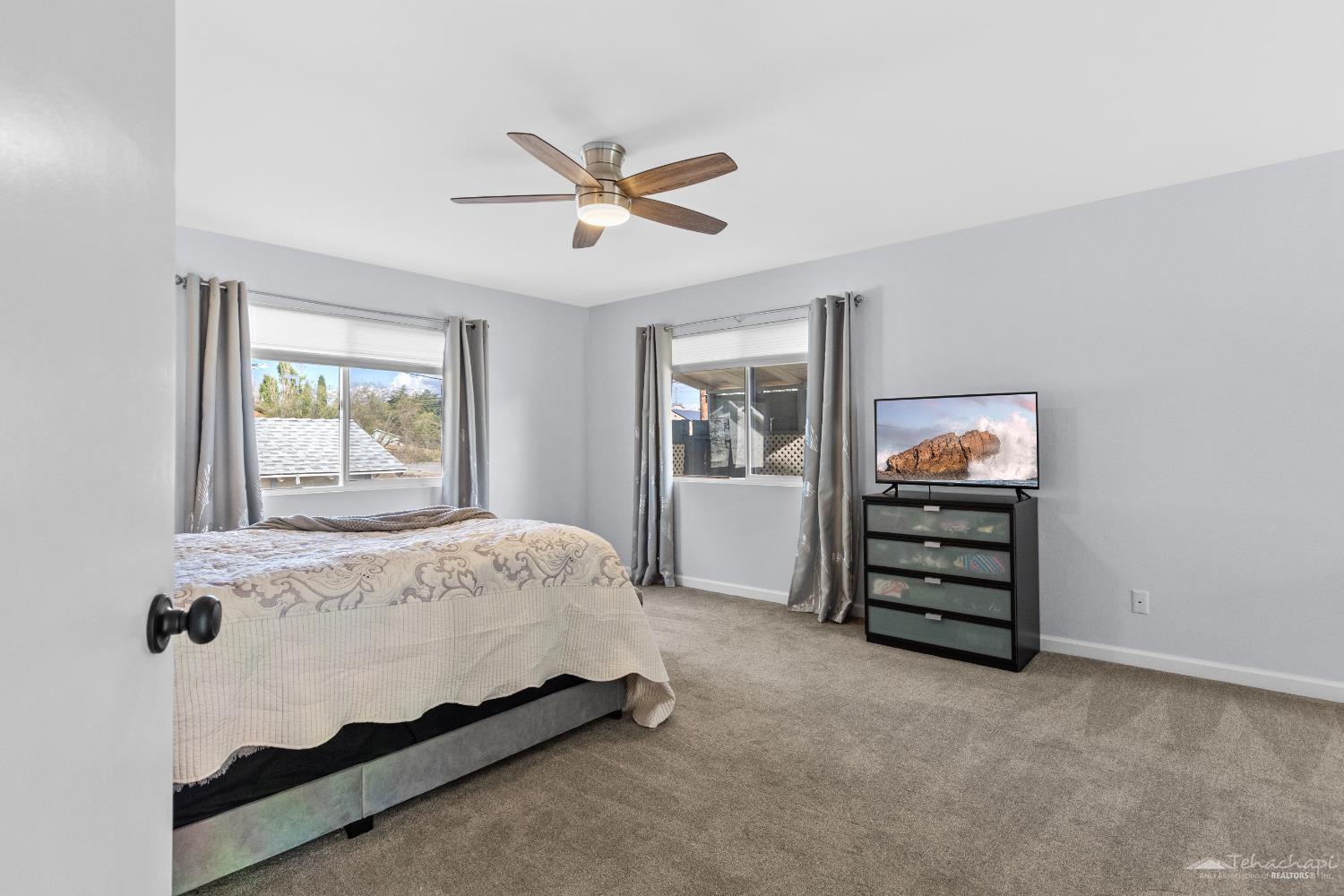 Tehachapi, California 93561, United States, 2 Bedrooms Bedrooms, ,2 BathroomsBathrooms,Residential,Active,217371