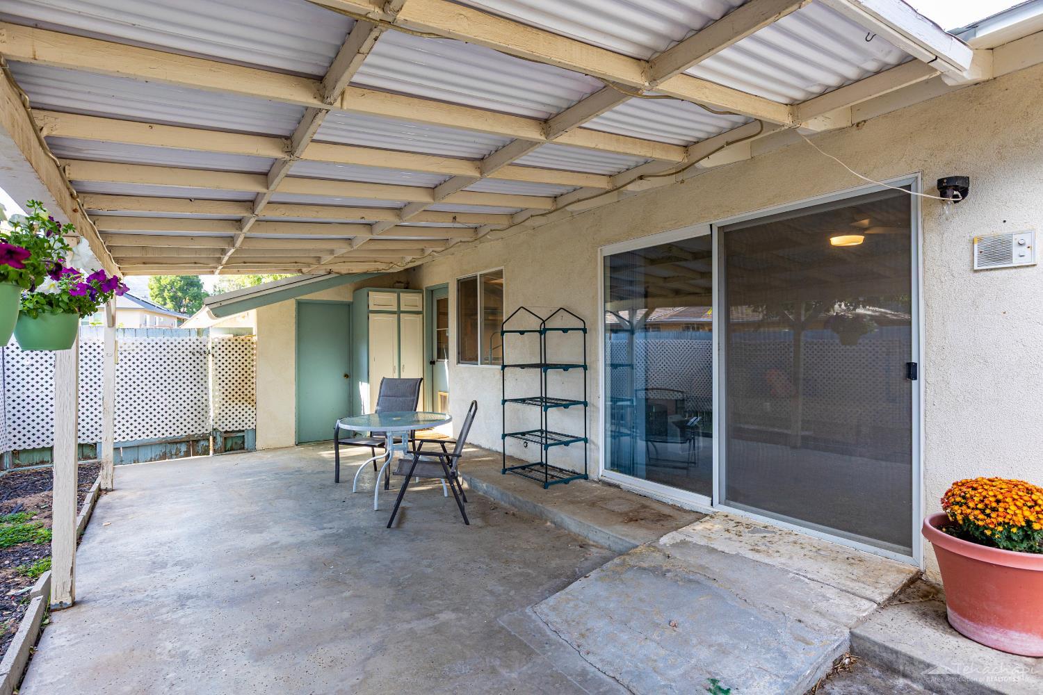 Tehachapi, California 93561, United States, 2 Bedrooms Bedrooms, ,2 BathroomsBathrooms,Residential,Active,217371