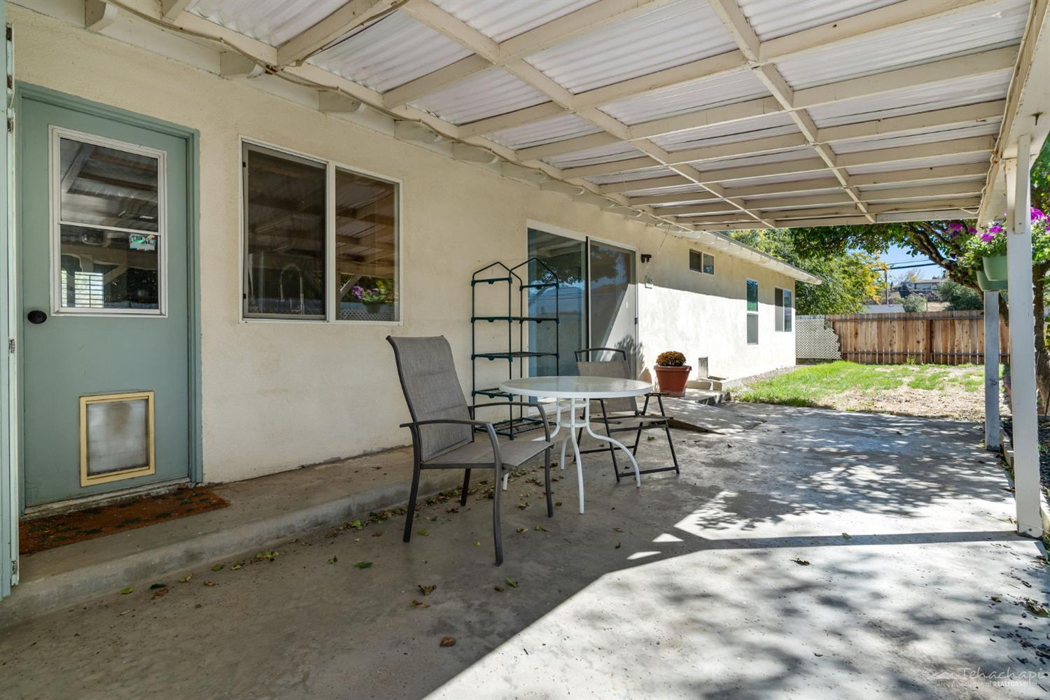 Tehachapi, California 93561, United States, 2 Bedrooms Bedrooms, ,2 BathroomsBathrooms,Residential,Active,217371