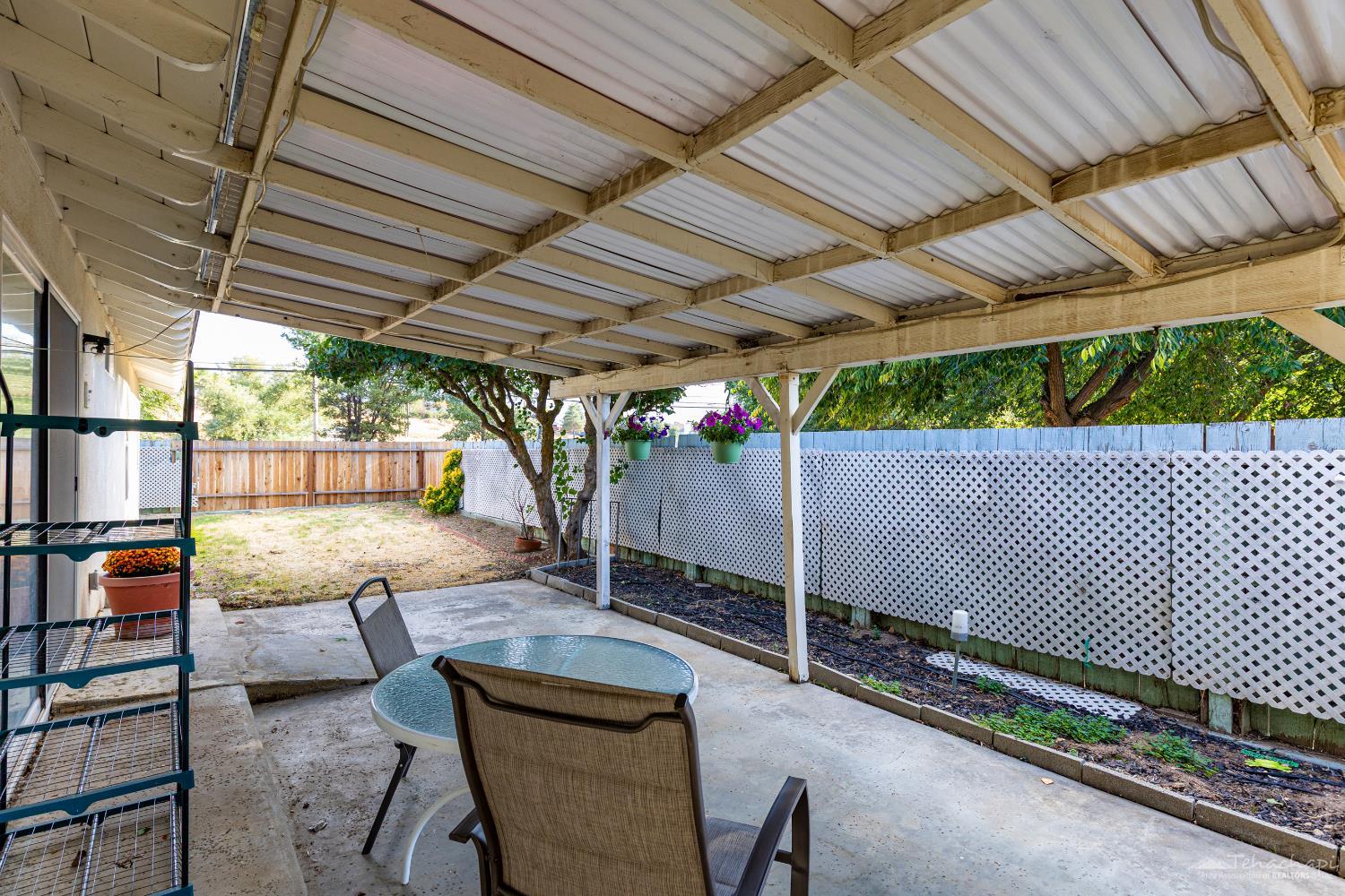 Tehachapi, California 93561, United States, 2 Bedrooms Bedrooms, ,2 BathroomsBathrooms,Residential,Active,217371