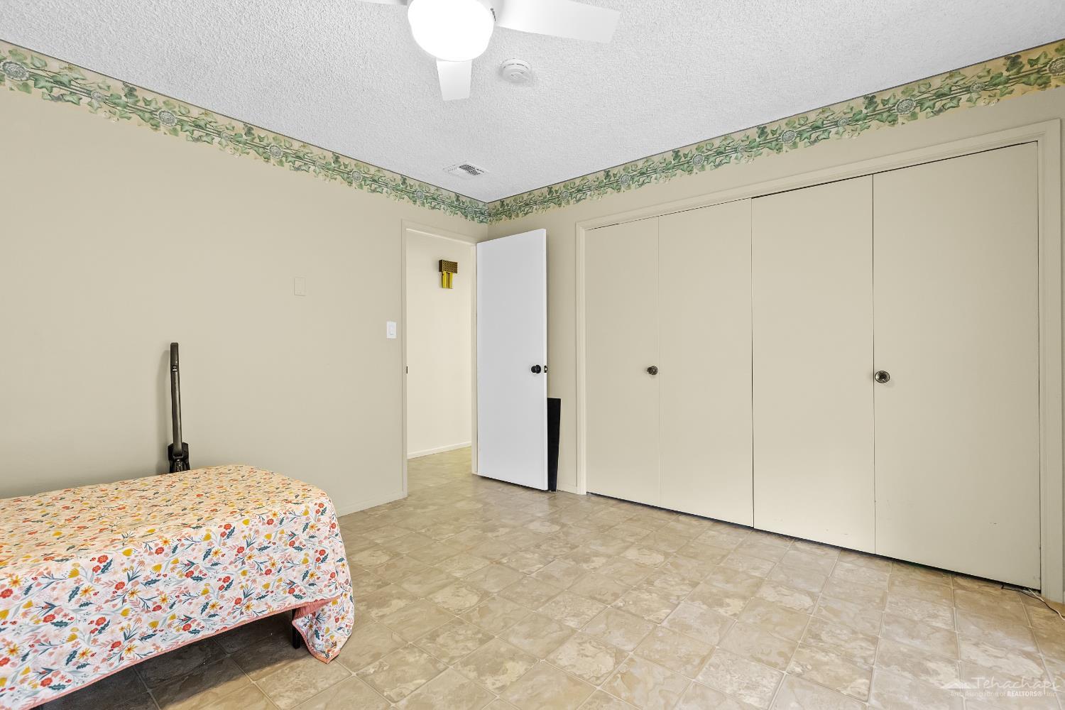 Tehachapi, California 93561, United States, 2 Bedrooms Bedrooms, ,2 BathroomsBathrooms,Residential,Active,217371