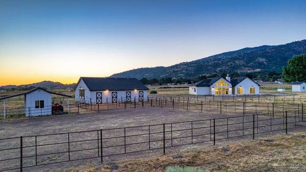 27712 MOUNTAIN WAY, TEHACHAPI, CA 93561 - Image a00a940552682119a0fe22be519f2757/3963282982