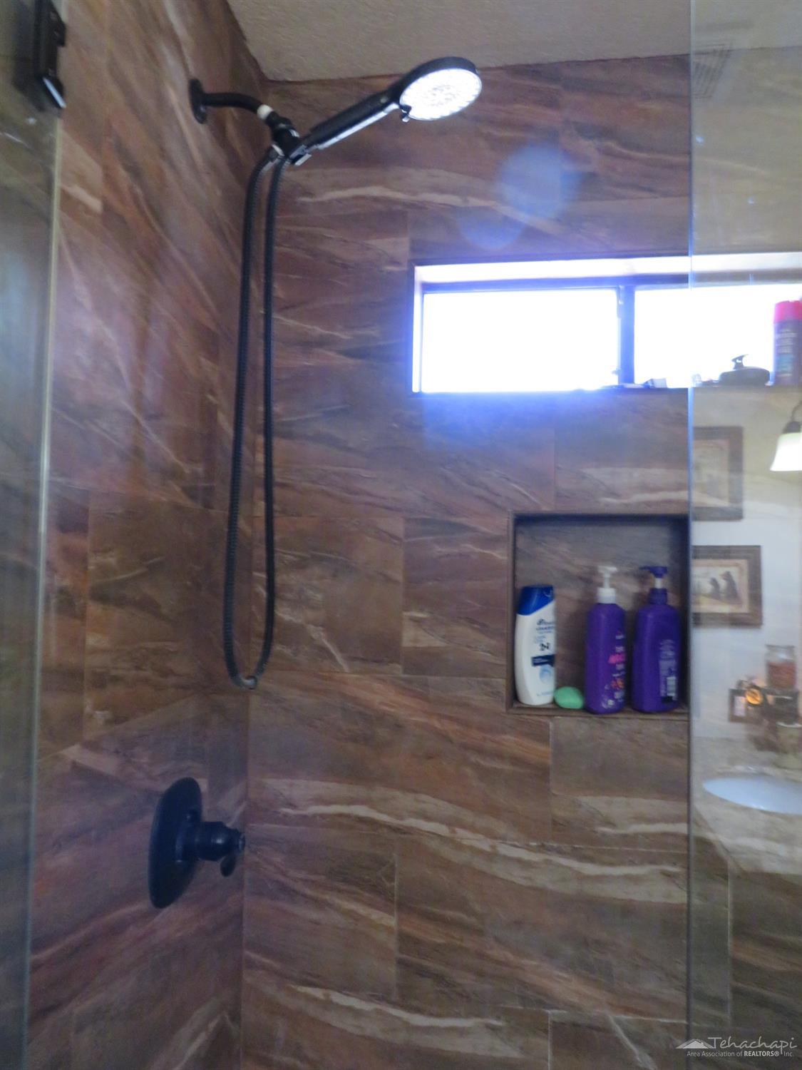 Big Bear City, California 92314, United States, 2 Bedrooms Bedrooms, ,2 BathroomsBathrooms,Residential,Active,128316