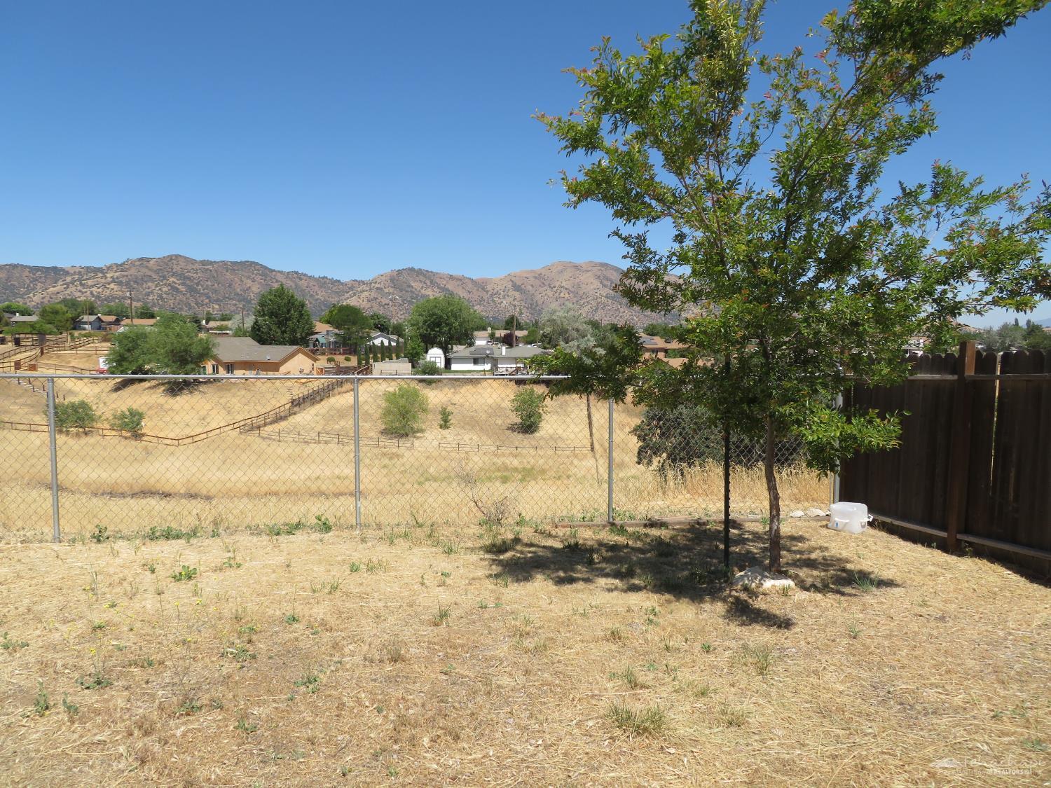 Tehachapi, California 93561, United States, 3 Bedrooms Bedrooms, ,2 BathroomsBathrooms,Residential,Active,151367