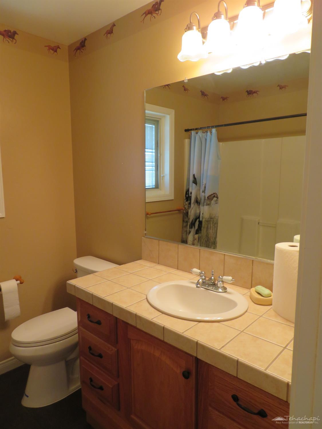 Tehachapi, California 93561, United States, 3 Bedrooms Bedrooms, ,2 BathroomsBathrooms,Residential,Active,151367