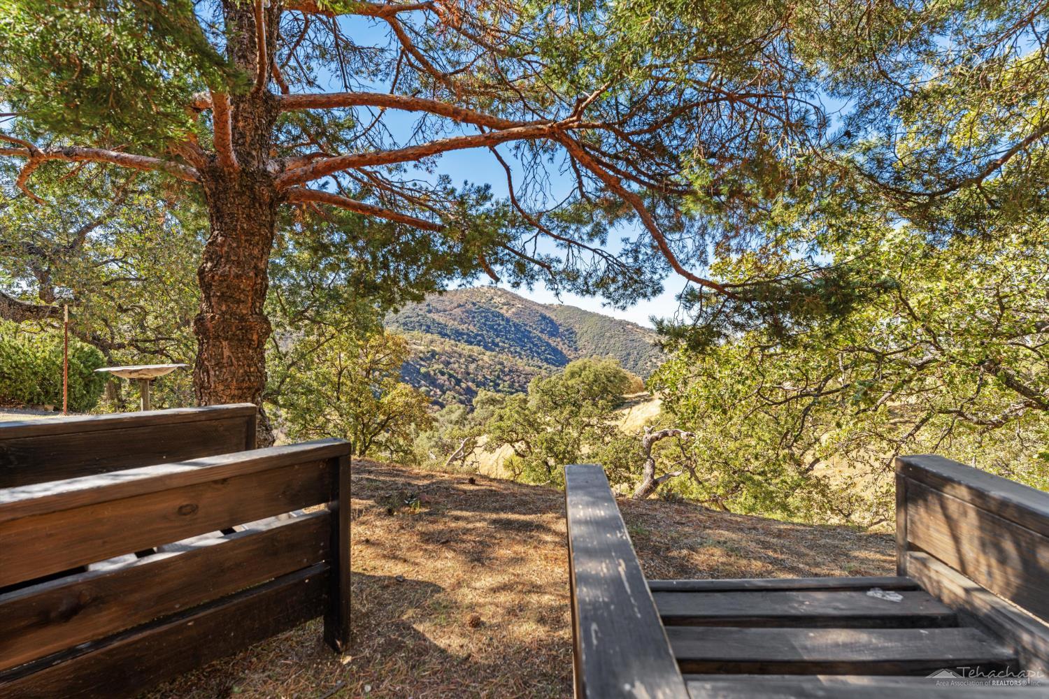 Tehachapi, California 93561, United States, 3 Bedrooms Bedrooms, ,2 BathroomsBathrooms,Residential,Active,242182