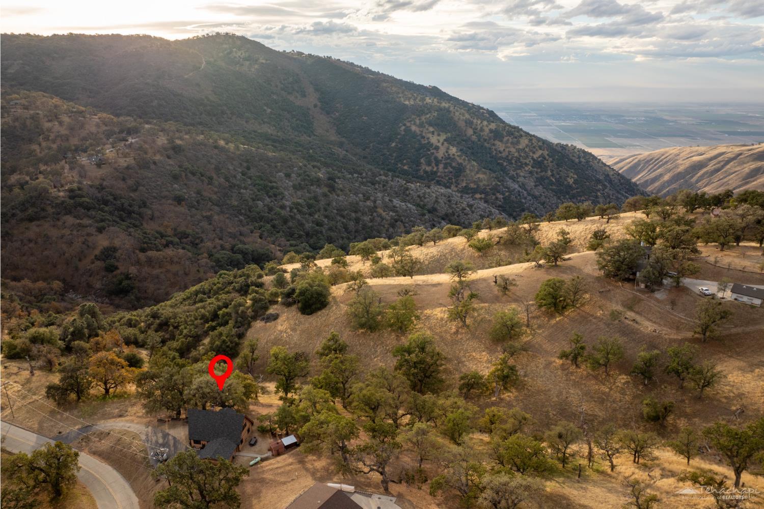 Tehachapi, California 93561, United States, 3 Bedrooms Bedrooms, ,2 BathroomsBathrooms,Residential,Active,242182