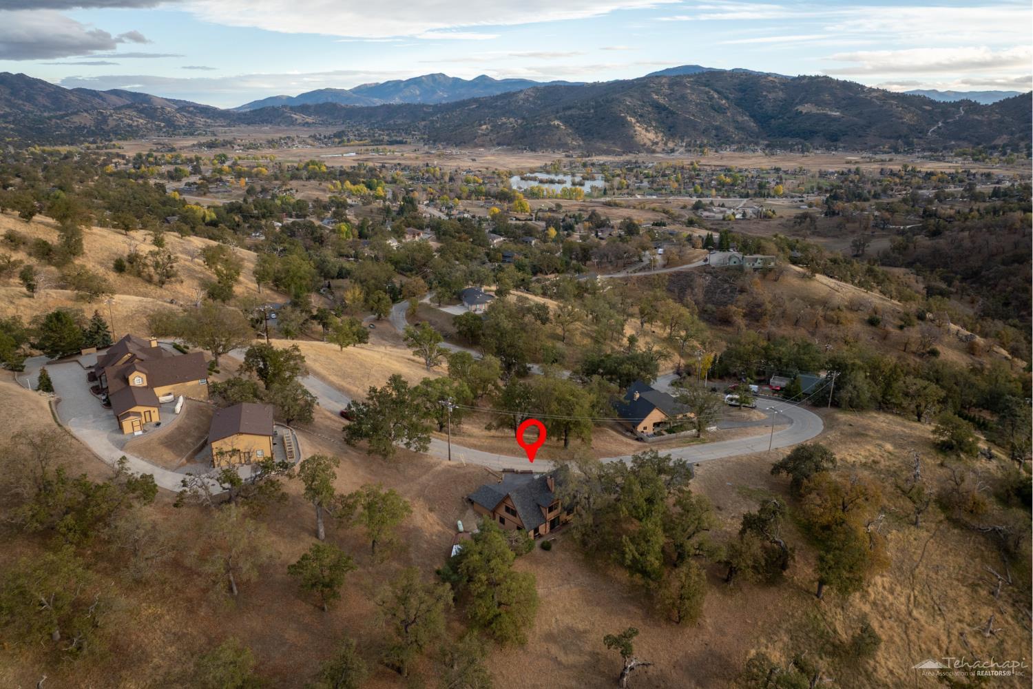 Tehachapi, California 93561, United States, 3 Bedrooms Bedrooms, ,2 BathroomsBathrooms,Residential,Active,242182