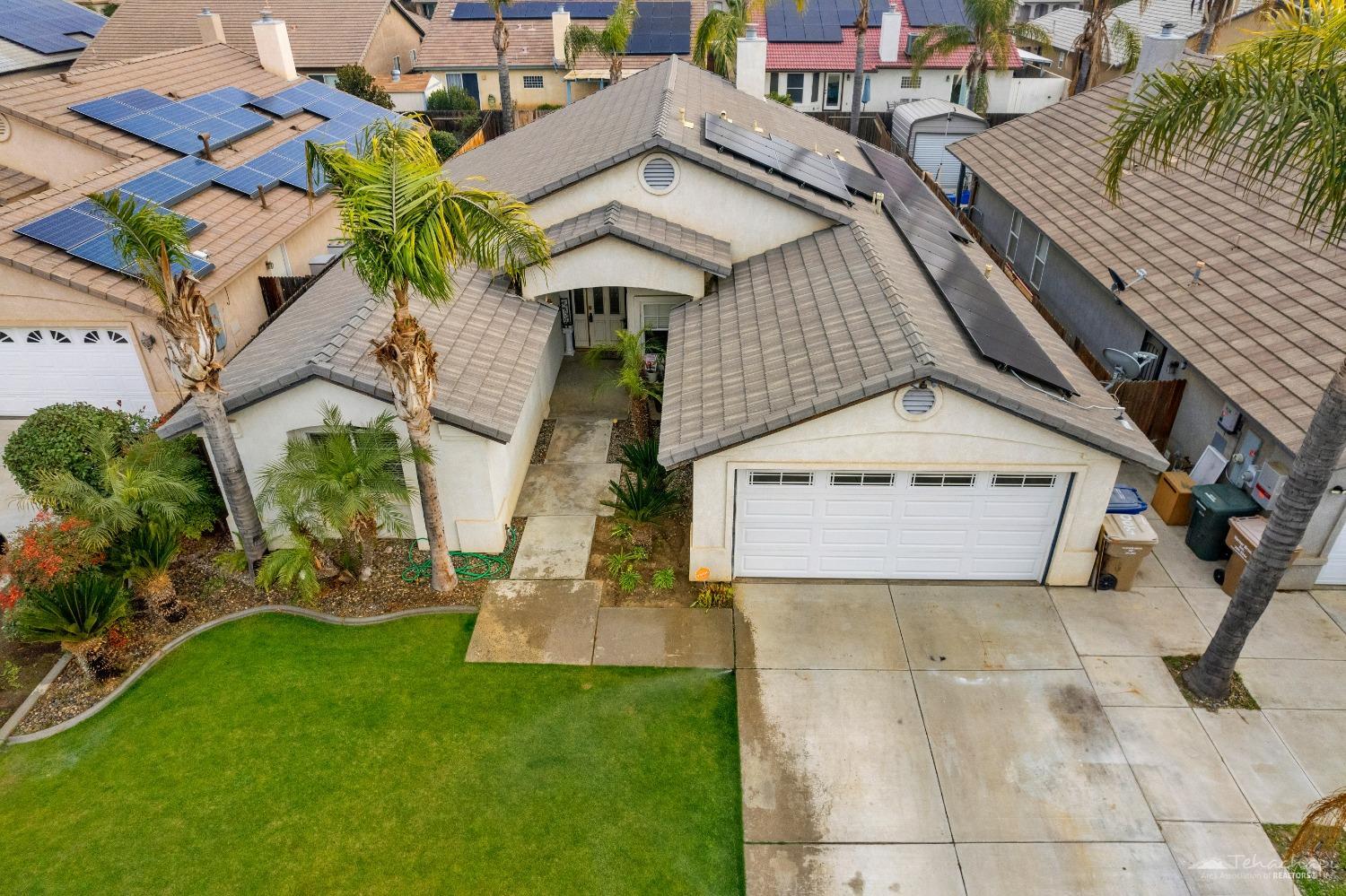 Bakersfield, California 93312, United States, 4 Bedrooms Bedrooms, ,4 BathroomsBathrooms,Residential,Active,26273