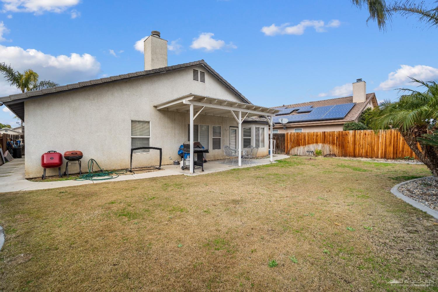 Bakersfield, California 93312, United States, 4 Bedrooms Bedrooms, ,4 BathroomsBathrooms,Residential,Active,26273