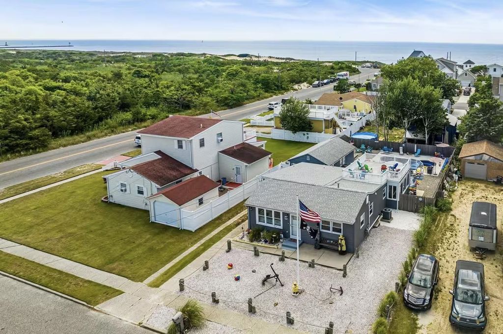 Photo of 718 Pacific Avenue, North Cape May, NJ 08204 (MLS # 260833)