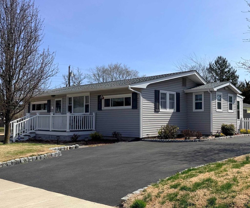 Photo of 104 Avocado Road, Cape May Court House, NJ 08210 (MLS # 260831)