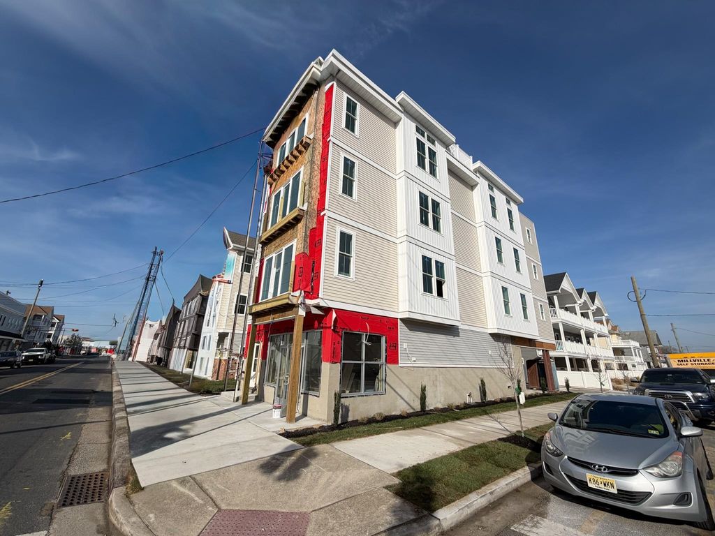Photo of 4000 Pacific Avenue #400, Wildwood, NJ 08260 (MLS # 260999)