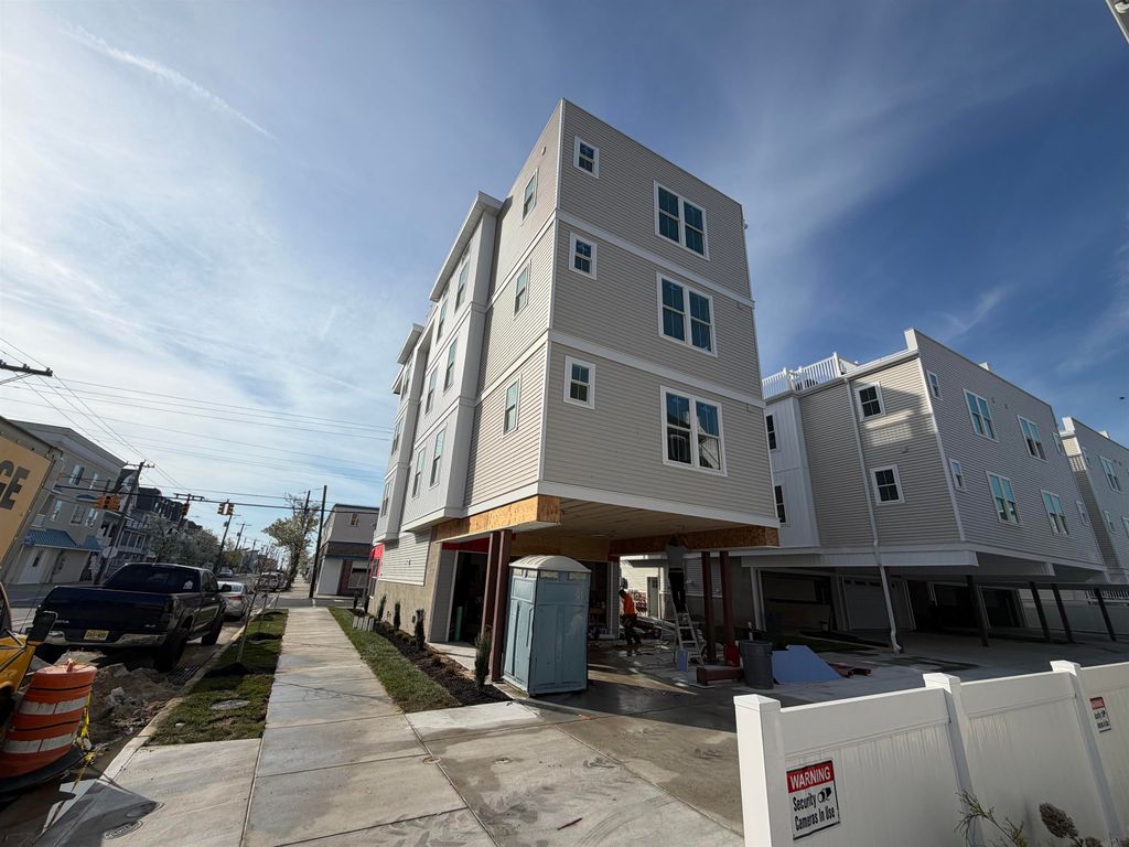 Photo of 4000 Pacific Avenue #400, Wildwood, NJ 08260 (MLS # 260999)