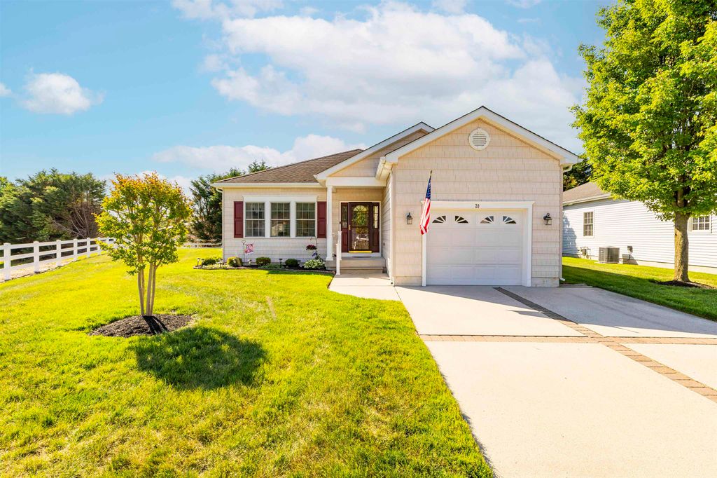 Photo of 20 Wynndemere Court, Cape May Court House, NJ 08210 (MLS # 261341)