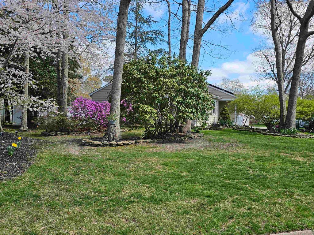 Photo of 27 Solar Way Way, Cape May Court House, NJ 08210 (MLS # 260922)