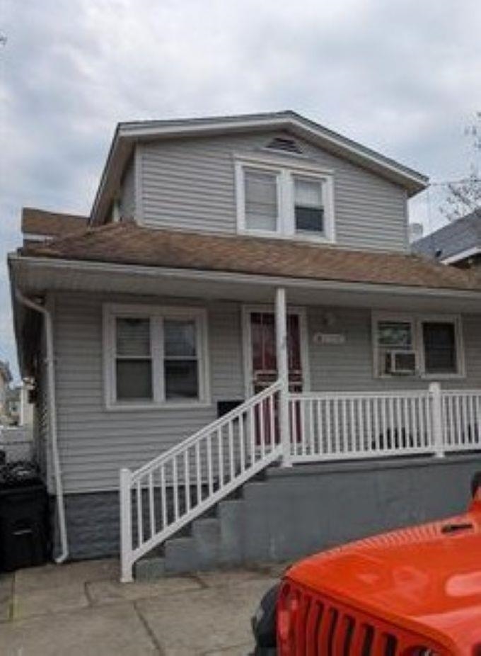 120 W Poplar Avenue, Wildwood, New Jersey image 1