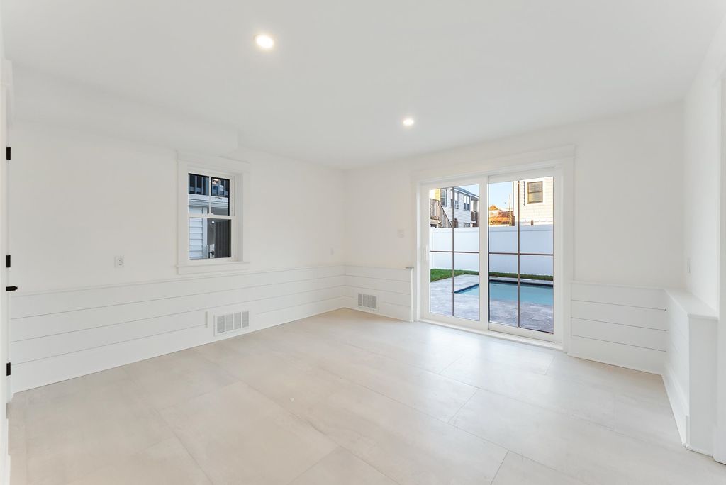 Photo of 14 Gardens Road, Ocean City, NJ 08226 (MLS # 260178)