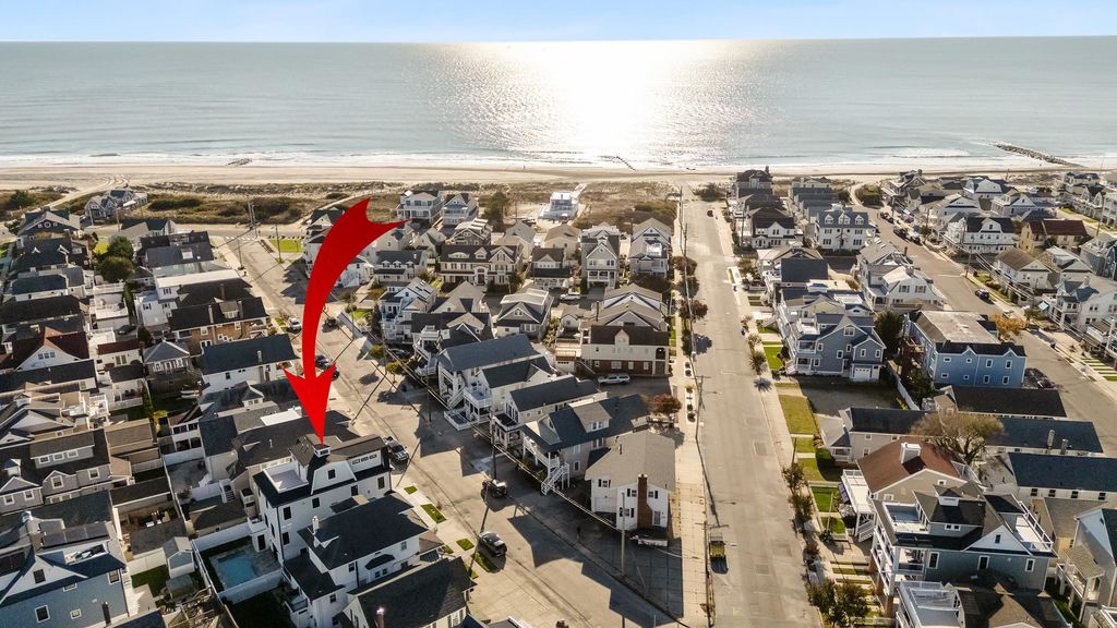 Photo of 14 Gardens Road, Ocean City, NJ 08226 (MLS # 260178)