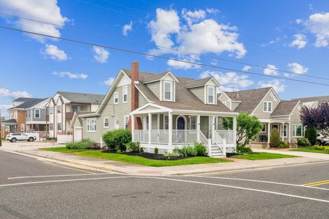 Photo of 6110 Seaview Avenue, Wildwood Crest, NJ 08260 (MLS # 251703)