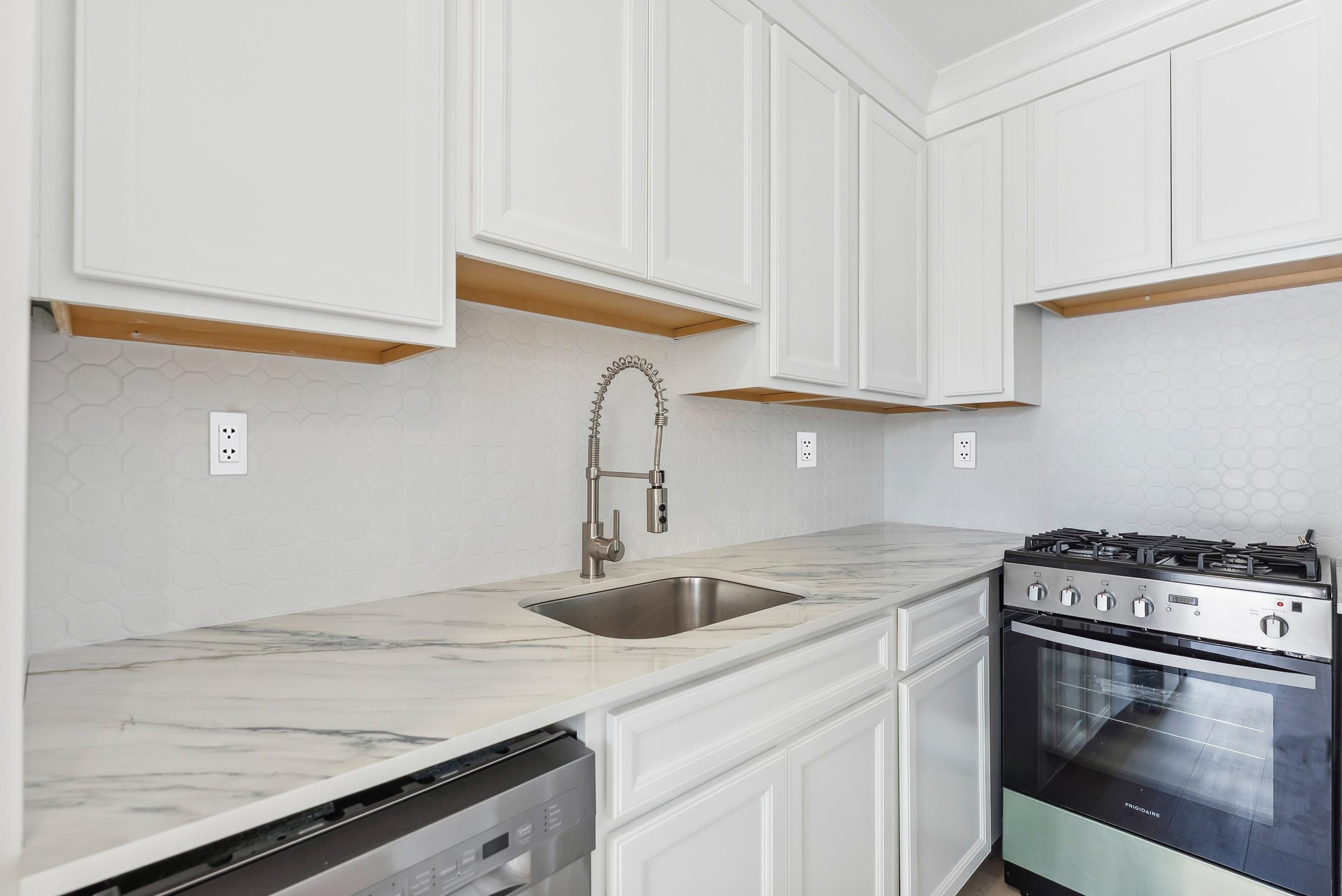 233 E Juniper Avenue #A, Wildwood, New Jersey image 11