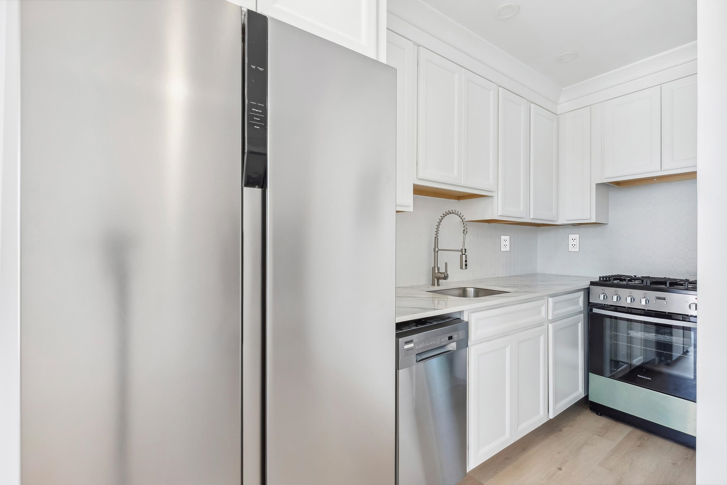 233 E Juniper Avenue #A, Wildwood, New Jersey image 13