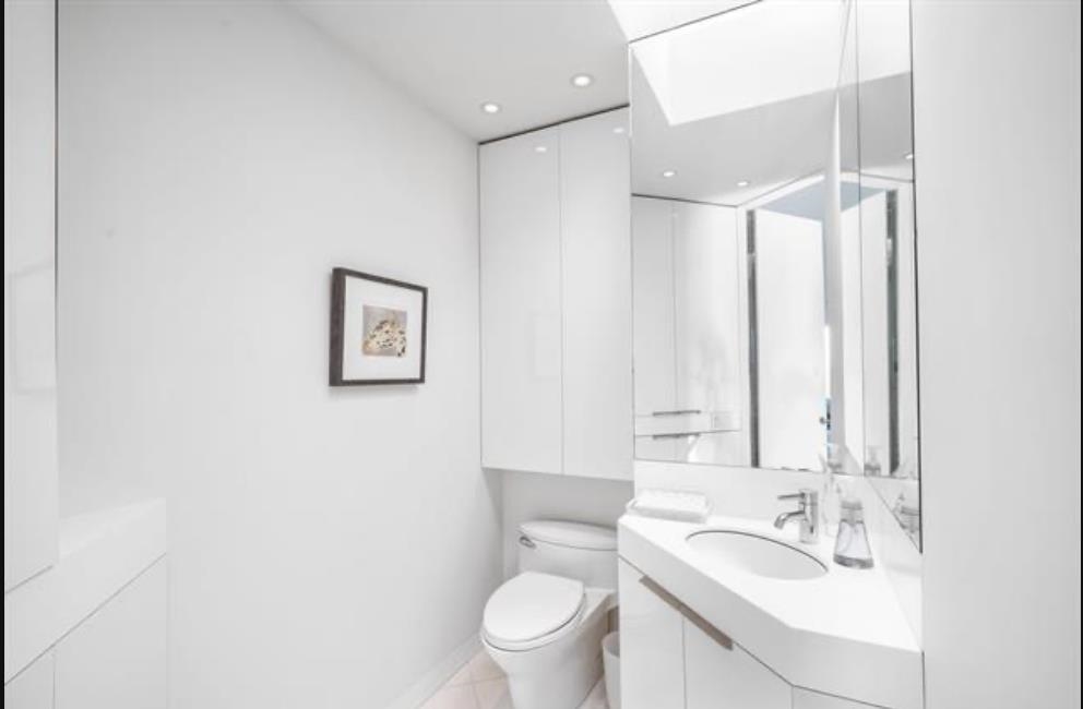 Stone Harbor, New Jersey 08247, United States, 4 Bedrooms Bedrooms, ,1 BathroomBathrooms,Residential,Active,245231