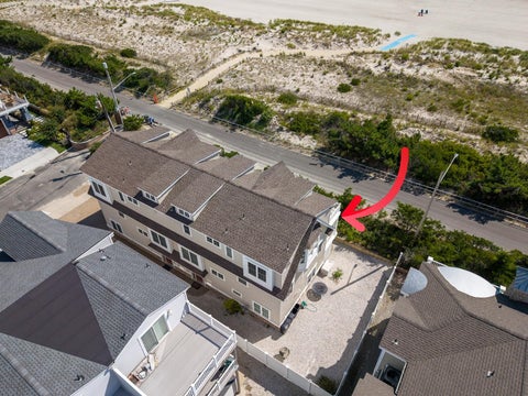 Townhouse For Sale - 10 56th Street #SOUTH<br/> Cape May County, Sea Isle City, NJ 08243