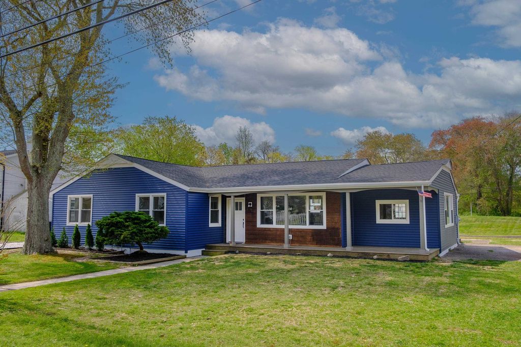 Photo of 934 Carol Ave, Erma, NJ 08204 (MLS # 261069)