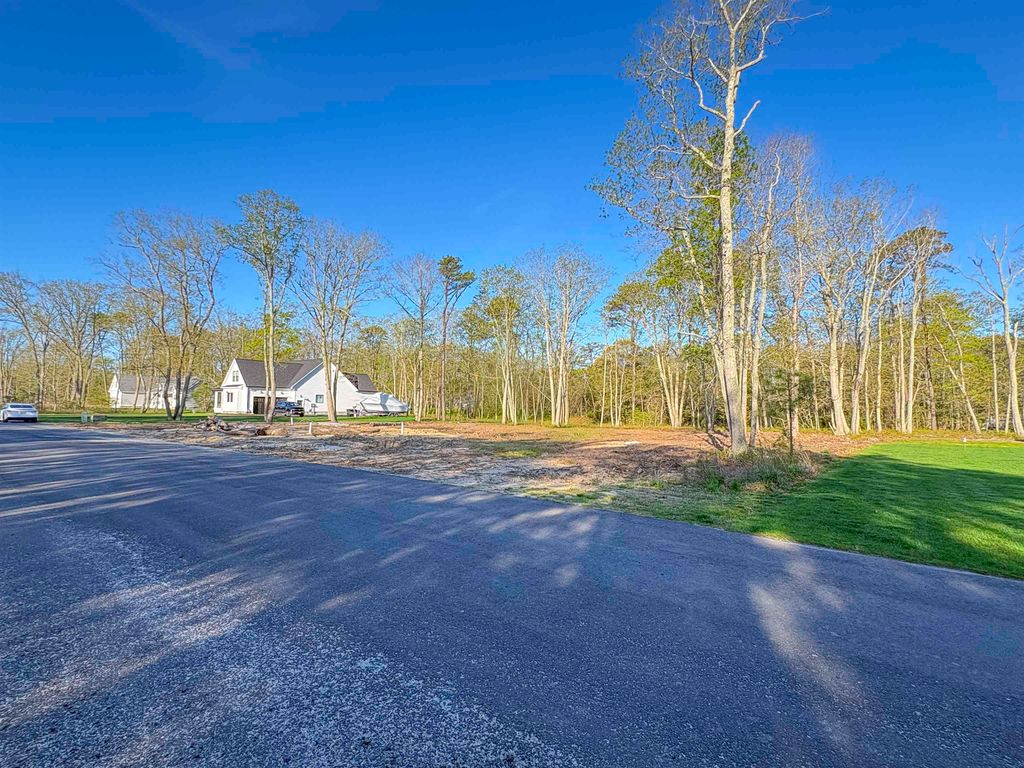 Photo of 9 Patsy's Way, Cape May Court House, NJ 08210 (MLS # 261054)