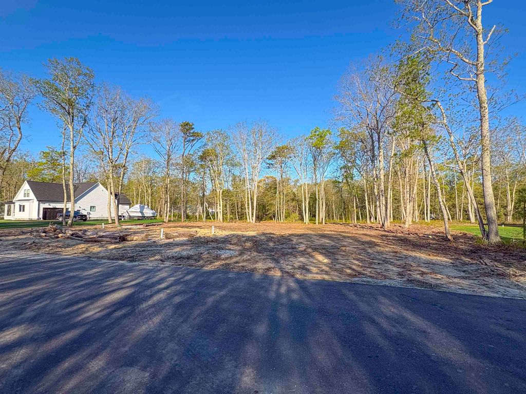 Photo of 9 Patsy's Way, Cape May Court House, NJ 08210 (MLS # 261054)