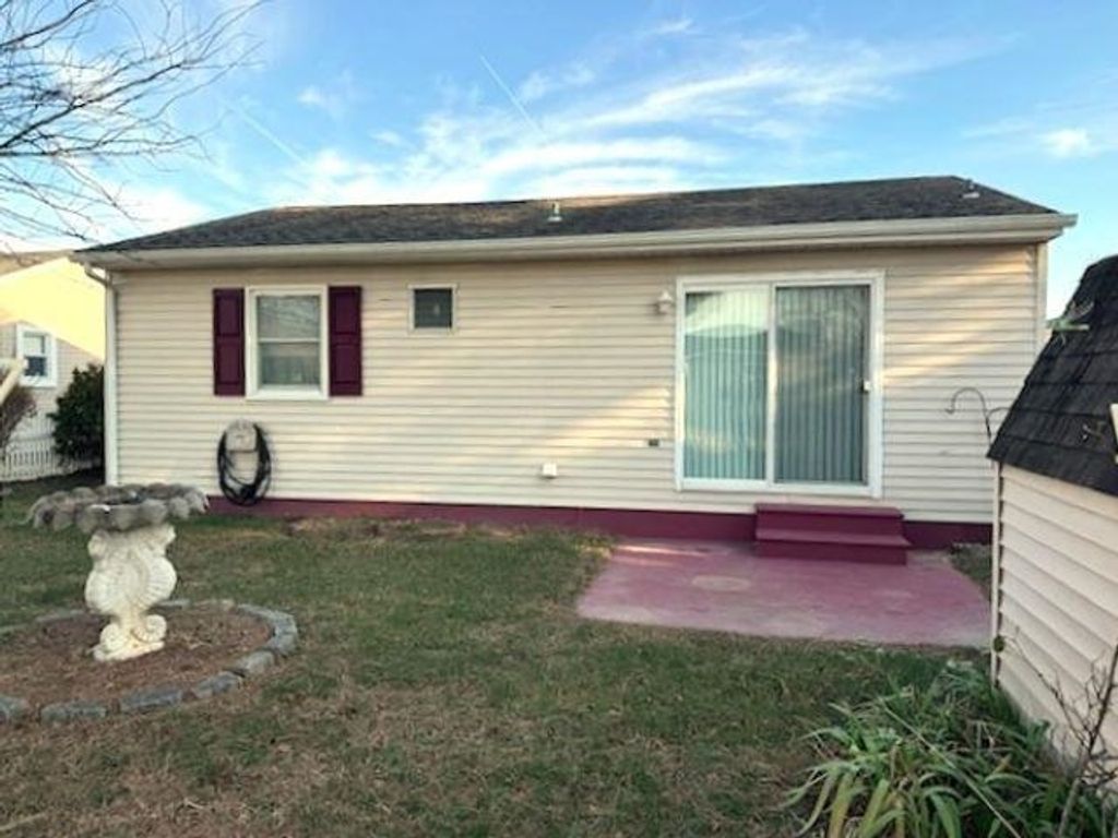 Photo of 210 Cedardale Avenue, Villas, NJ 08251 (MLS # 253544)