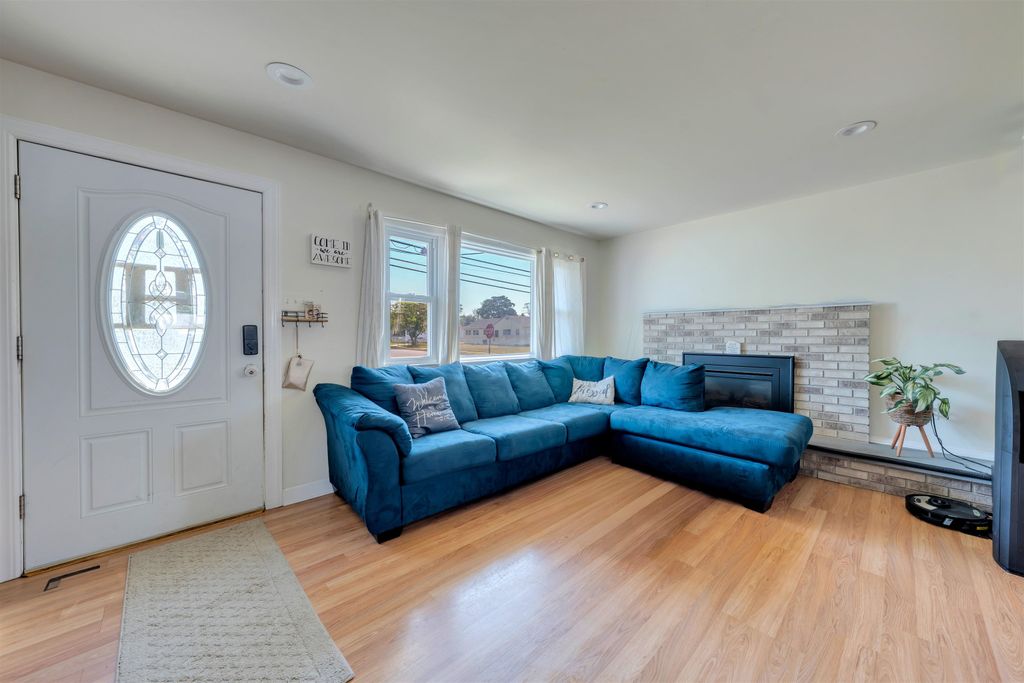 Photo of 300 E Maryland Avenue, Rio Grande, NJ 08242 (MLS # 261350)
