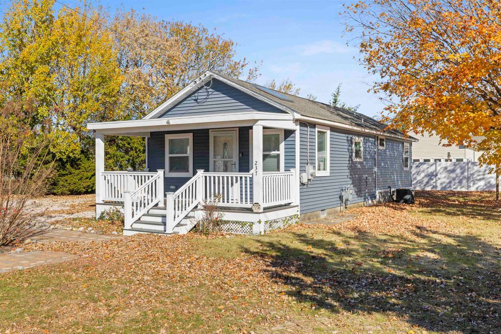 Photo of 237 Maryland Avenue, Villas, NJ 08251 (MLS # 253374)