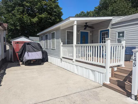MLS: 250578
