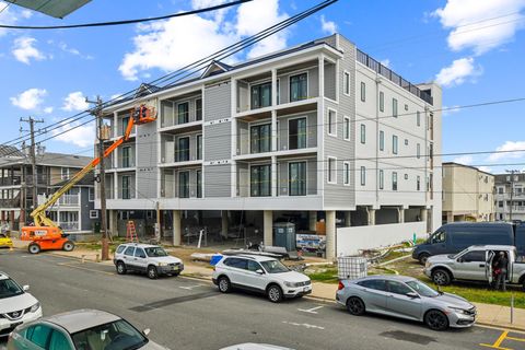 Photo of 323 E Oak Avenue #101, Wildwood, NJ 08260 (MLS # 251751)